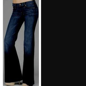Dark Wash Flare Crop 27” David Kahn W28 Mid Rise